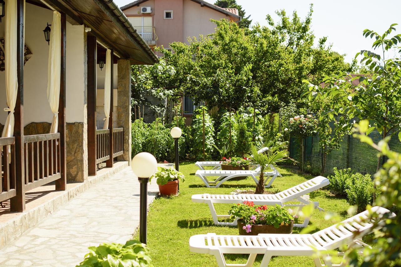 Villa Yanevi Lozenets Exterior photo