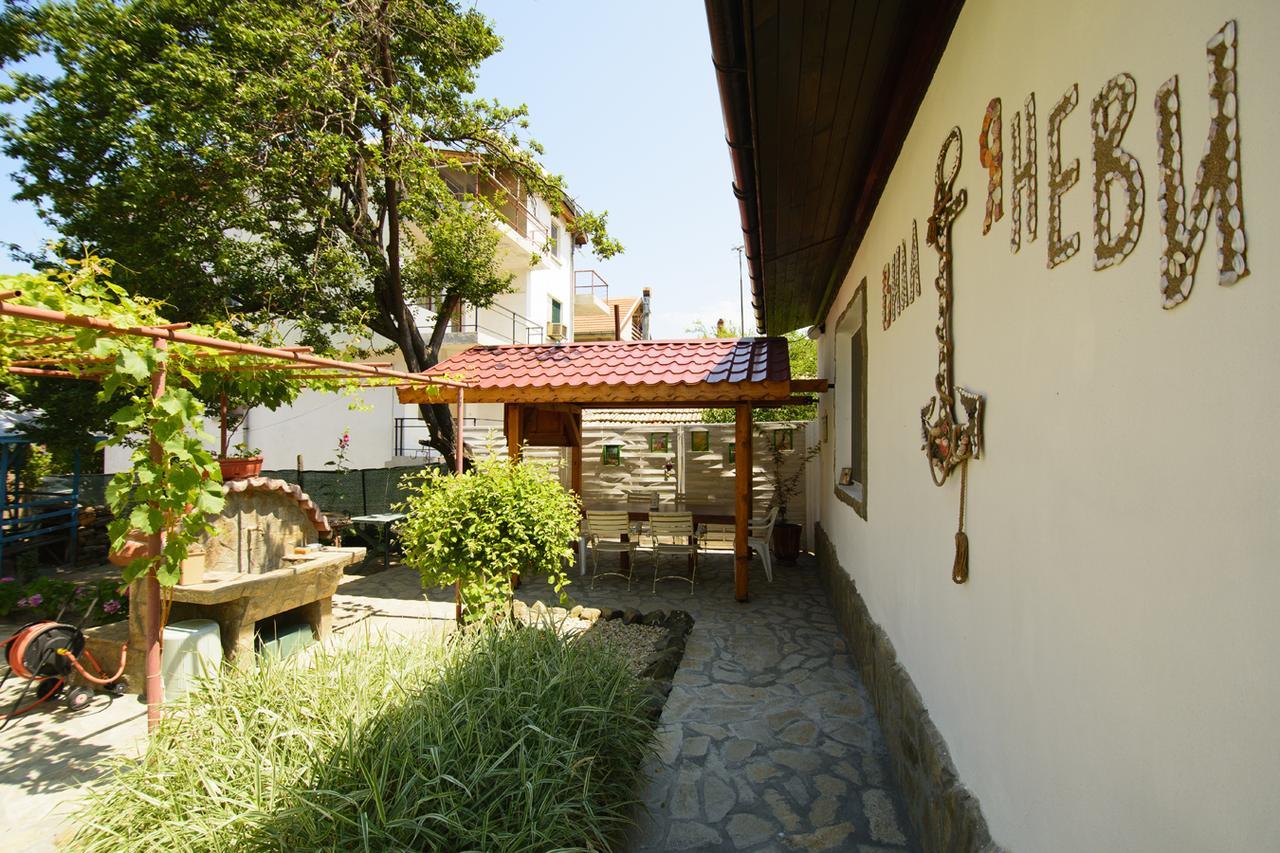 Villa Yanevi Lozenets Exterior photo